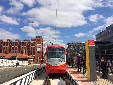 finally districts  streetcar opens  fanfare wtop news