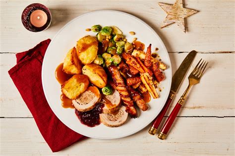 christmas dinner   box  delivery deals  ms  fresh   evening standard