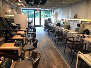 glamour nail spa  roslyn