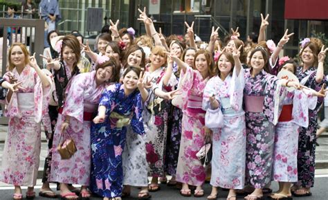 baju tradisional jepang  kimono baju adat tradisional