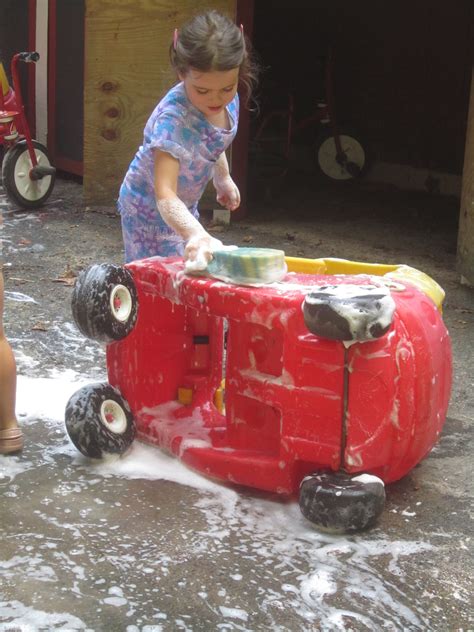 Playfully Learning Cool Off With Car Wash Play