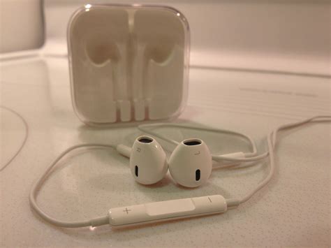 tricks      apple earphones  earpods  inline remote teachmeioscom