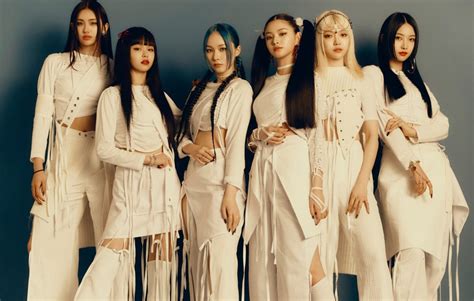 everglow announce sihyeon   groups  leader eu  step
