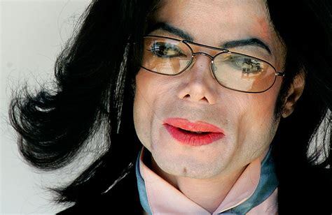 michael jackson  stay   oxygen chamber  stop aging