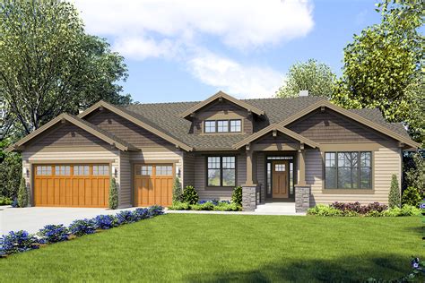 craftsman ranch home plan  multi generational possibilities  architectural