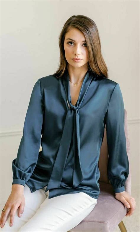 Pin By Greymoon00 On Bows And Ruffles In 2021 Satin Blouses Fashion