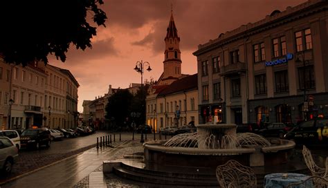 filevilnius town hall square   rainy evening lithuaniajpeg wikitravel
