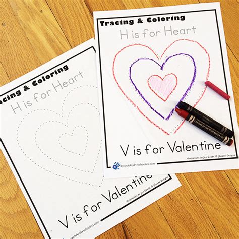 tracing hearts   fun valentine activity projects  preschoolers