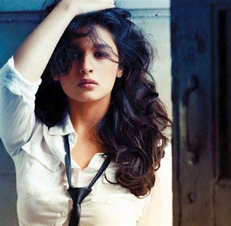 alia bhatt bollywood actress hot and sexy wallpapers