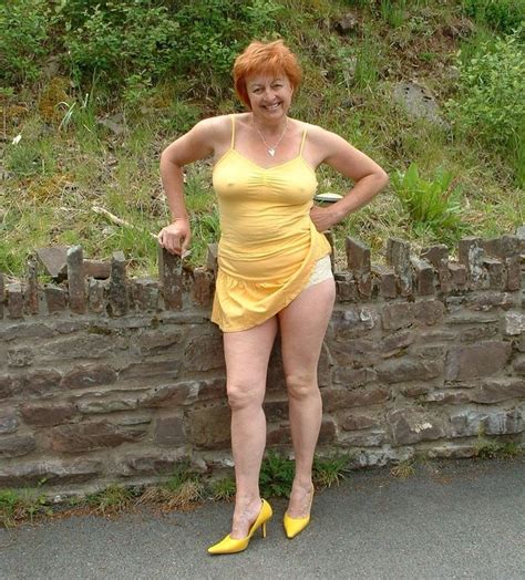 Mature Yellow Dress High Heels Date A Granny Near You Join