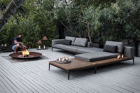 grid modular outdoor sofa