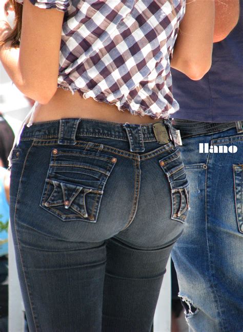 round ass in jeans teens hd pics