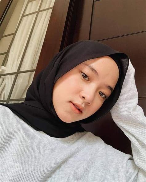 Hijab Bacol On Twitter Di 2021 Gadis Berjilbab Ekspresi Wajah