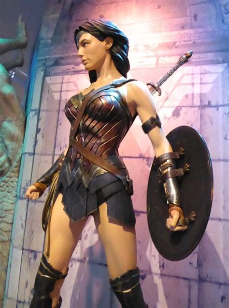 Gal Gadot S Wonder Woman Costume From Batman V Superman On