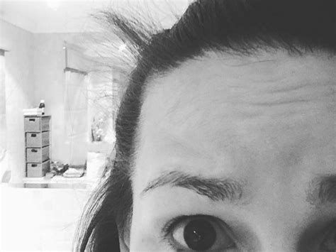 This New Mom Shows The Reality Of Postpartum Hair Self