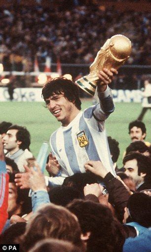 Daniel Passarella Lifts The World Cup Trophy In 1978 After Argentina