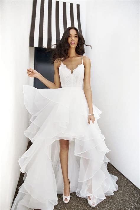 5 Tips For Pulling Off A Sexy Wedding Dress David S Bridal Blog