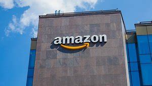 amazon  ai  track  fire  warehouse workers nextpit