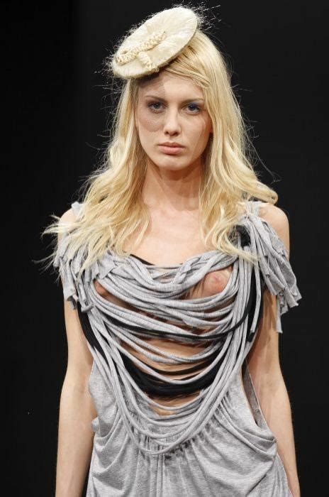 fashion model nips slips pokies celebrity porn photo