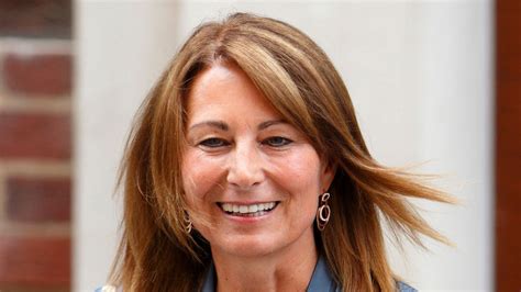 carole middleton s elegant pussy bow blouse is the epitome of spring style