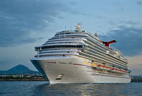 carnival cruise lines  ship   named carnival horizon