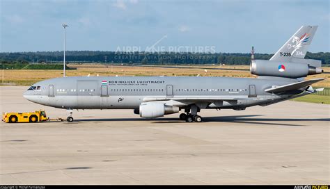 netherlands air force mcdonnell douglas kdc   eindhoven photo id