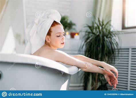 Young Seductive Pretty Redhead Woman With Coopery Hair Taking Bath