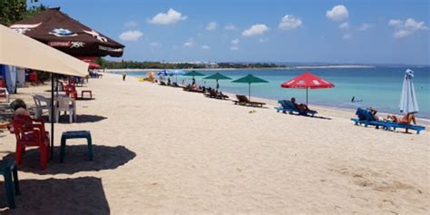 Pantai Kuta Bali Daya Tarik Aktivitas Liburan Lokasi And Harga Tiket