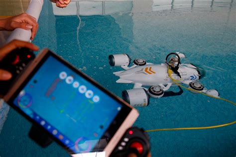 underwater drone manufacturer     chinas  dji