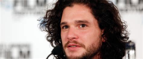 kit harington explains his one big problem with game of thrones