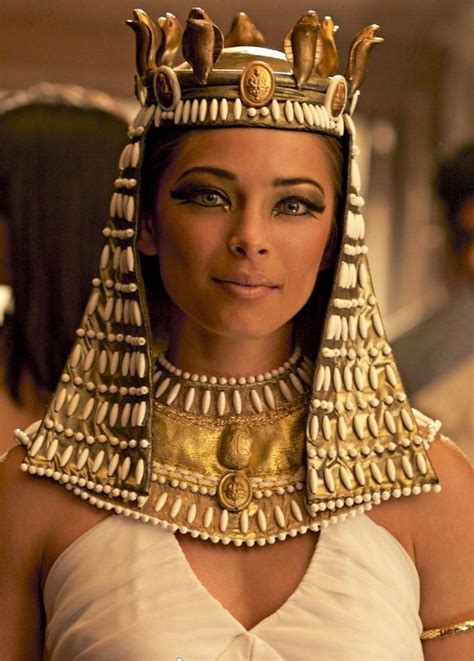 pharaonin kostüm idee zum inspirieren schauspielerin make up idee