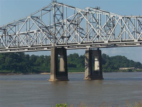 Bridge From La To Natchez Ms Mississippi River Places To Travel