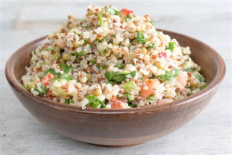 mi  quinoa es hogyan toertenik  quinoa elkeszitese egyszeru es egeszseges quinoa receptek
