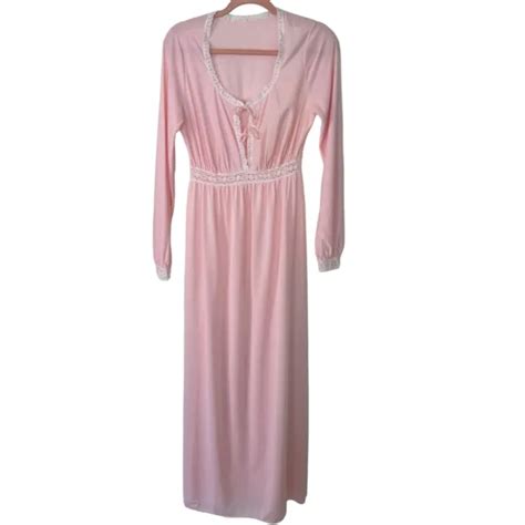 olga vintage womens nightgown size medium pink soft touch top lace trim