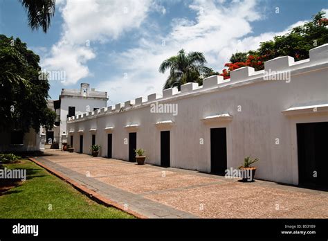 white walls   historic building casa blanca  san juan puerto rico stock photo alamy