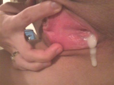 licking creamy female ejaculation