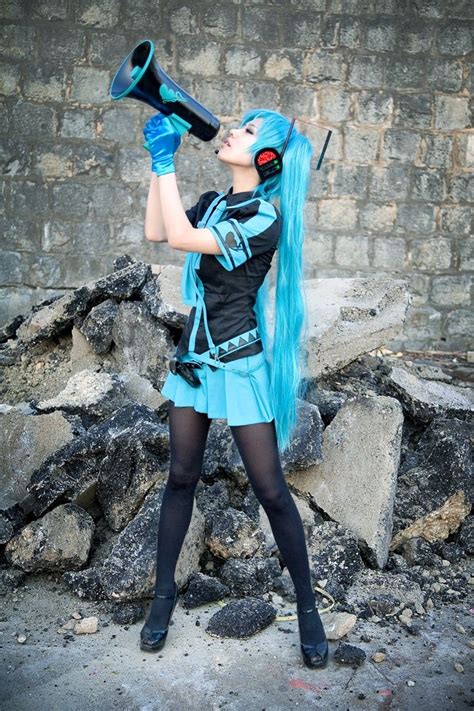 [tasha] vocaloid hatsune miku cosplayers cure inspirational fashion pinterest kostüm