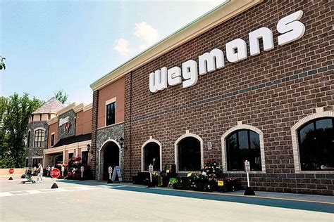 wegmans practiced  chain chops  syracuse  continues  expand   eastern