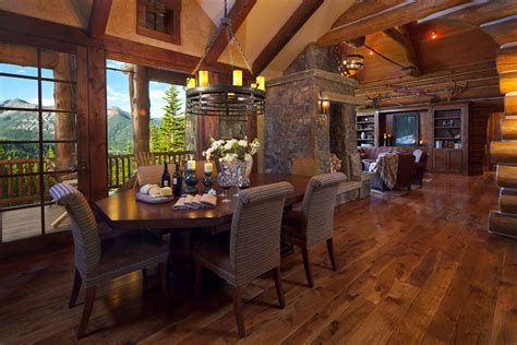 koselig hus log cabin dining room teton heritage builders
