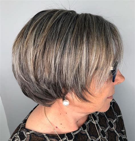40 Short Haircuts For Women Over 50 For You To Look