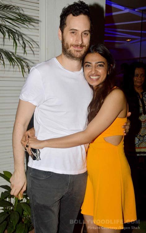 Radhika And Hubby Benedict S Pda Grabbed All The Limelight
