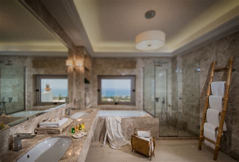 adult luxury spa suite  creta blue suites