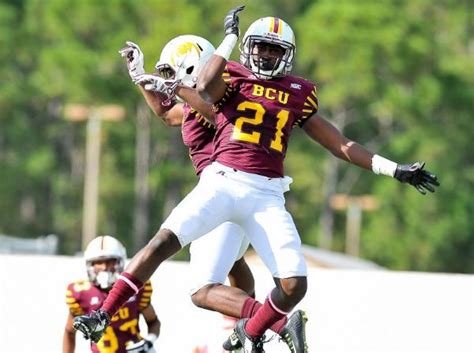 bethune cookman football signs   national letters  intent