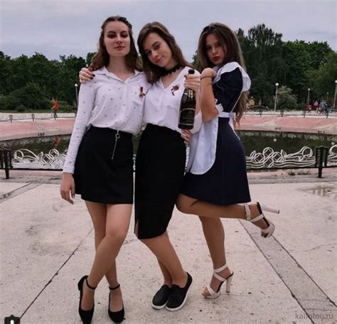 Young Russian Girls High School Gradiaters 165 Png Молодежь