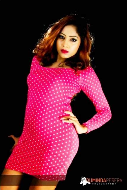 sri lankan sexy actress and models piumi madushanka srinayaka hot image