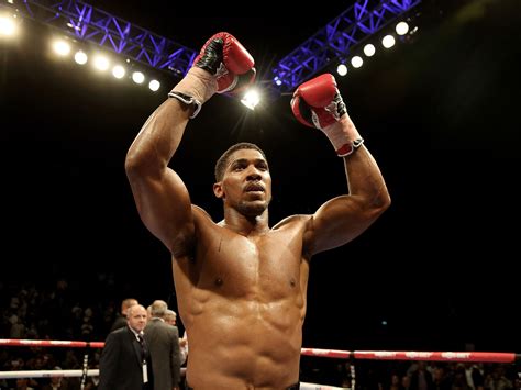 anthony joshua trained for another 30 minutes on the pads
