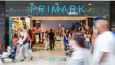primarks biggest uk store  opening     london