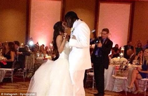 uh oh newlywed quarterback rg iii in sexting scandal as hooters waitress claims he sent her