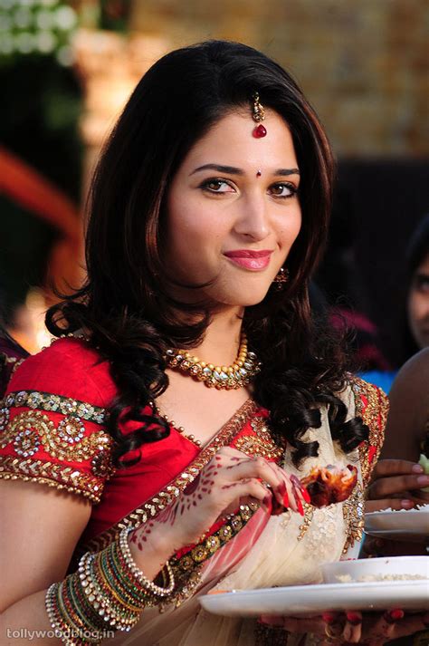 Tamanna Hot Photos 100 Love 021 Azam S On Rediff Pages