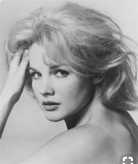 Pin By Gothaze On The Look Carroll Baker Actresses Classic Actresses